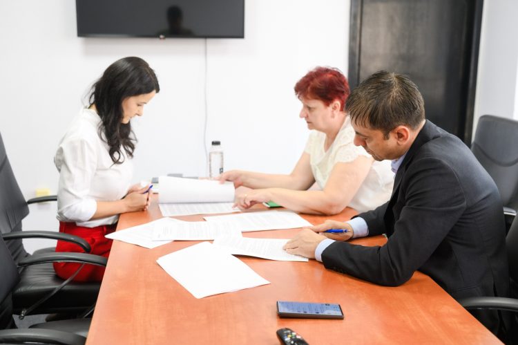 Consiliul Județean Maramureș a semnat contractul de împrumut pentru susținerea proiectelor de dezvoltare economică