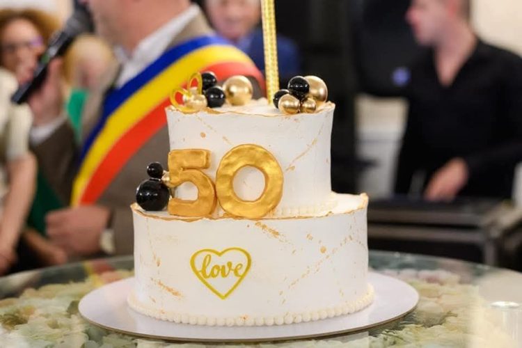 Cuplurile care s-au căsătorit în anul 1975 sunt invitate să se înscrie pentru ”Nunta de Aur”
