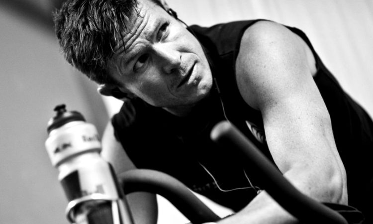 Încă nu poate avea loc înmormântarea lui Felix Baumgartner. Află de ce