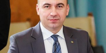 Ministrul Energiei Bogdan Ivan anunţă că a virat vineri statului român 20% din salariul său