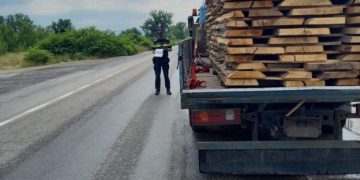 Acţiune a poliţiştilor Biroului Judeţean de Poliţie Transporturi împreună cu reprezentanţi ai Gărzii Forestiere Cluj