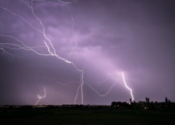 Sfaturi utile. Măsuri preventive pe timp de vijelie/furtună