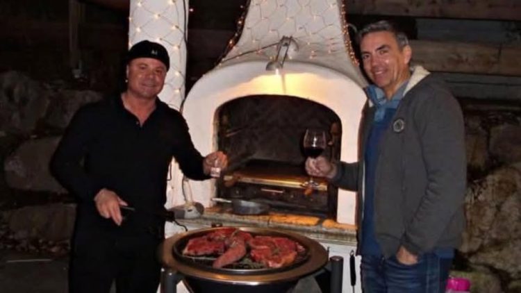 Adio, dar rămân cu voi? Misterul din jurul lui Anastasiu!