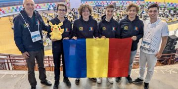 Elevii români au obţinut patru medalii de aur la Olimpiada Internaţională de Informatică, care s-a desfăşurat în Bolivia.