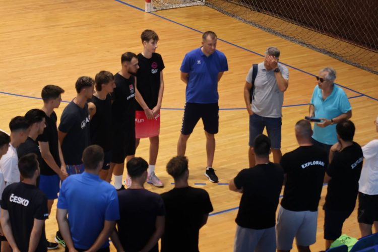Volei. Final de vacanță la Știința Explorări Baia Mare