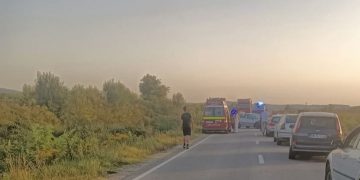 Accident grav pe DJ 182B, lângă podul de la Ulmeni