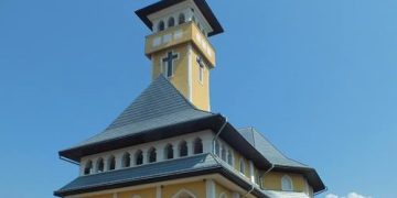 Sărbătoare în Parohia greco-catolică „Adormirea Maicii Domnului” din Strâmtura. În 31 august are loc hramul bisericii