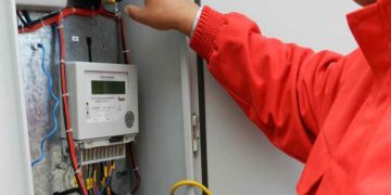 Intervenție clandestină privind branșamentul electric la Săliștea de Sus. Pericol de incendiu