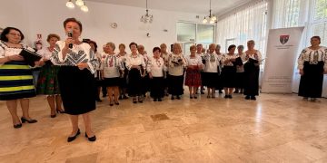 Concerte susținute de Corul Crizanteme la Ocna Șugatag și Bârsana – foto