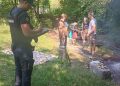 Avertismentul jandarmilor maramureșeni: Zona Lacului Firiza NU este zonă amenajată pentru camping!