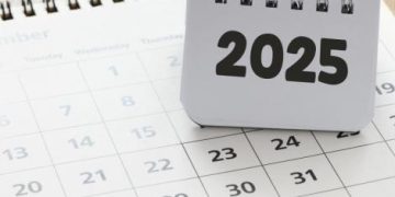 Câte zile libere vor avea românii de Crăciun și Revelion