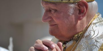 În comuniune de rugăciune pentru Preafericitul Părinte Cardinal Lucian