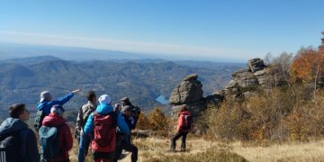 Drumeție pe Vârful Igniș – sâmbătă, 18 octombrie – cu ocazia Zilei Internaționale a Geodiversității