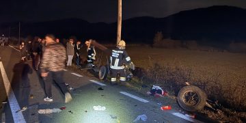 Tragedie de Luminăție în Maramureș: un copil a murit după ce o mașină a lovit o căruță cu 7 persoane. GALERIE FOTO