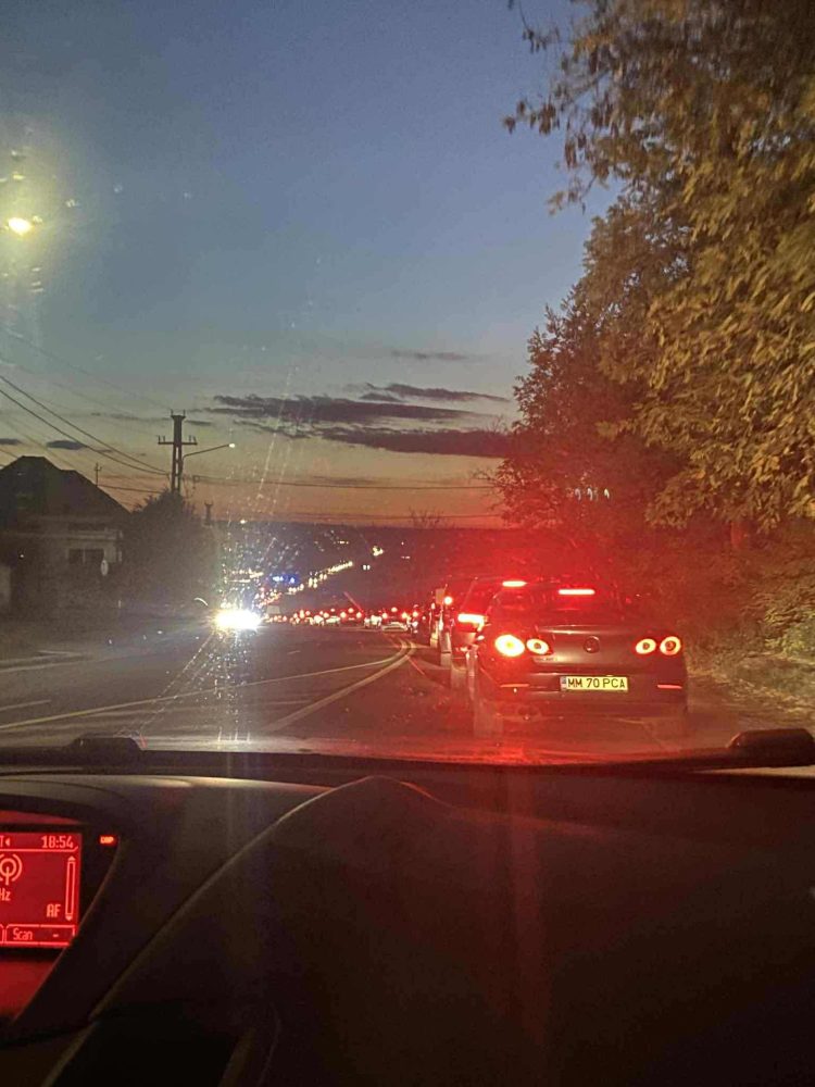 Accident lângă Romanița. Traficul este blocat