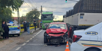 ACCIDENT GRAV PE DC 1C ÎN TĂUȚII MĂGHERAUȘ – TREI AUTOTURISME IMPLICATE, TRAFIC BLOCAT