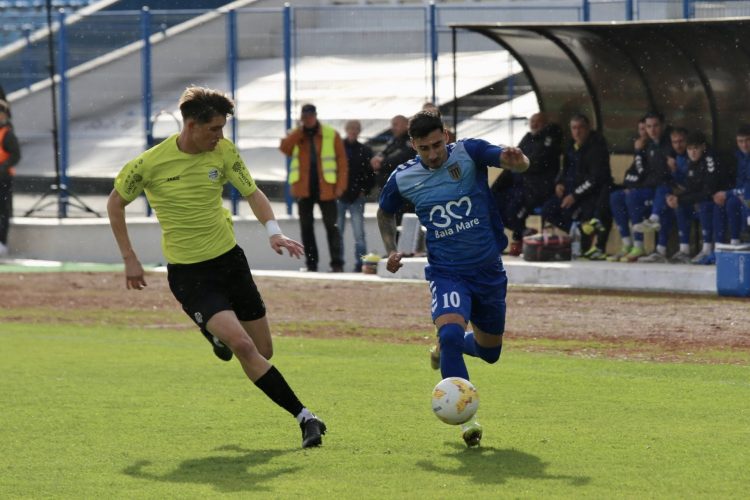Fotbal. Liga 3. CS Minaur Baia Mare joacă vineri cu Unirea Dej și încearcă să obțină a 10-a victorie a sezonului