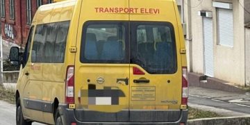 Microbuz școlar executat silit în comuna Șieu. Primăria se confruntă cu dificultăți financiare majore