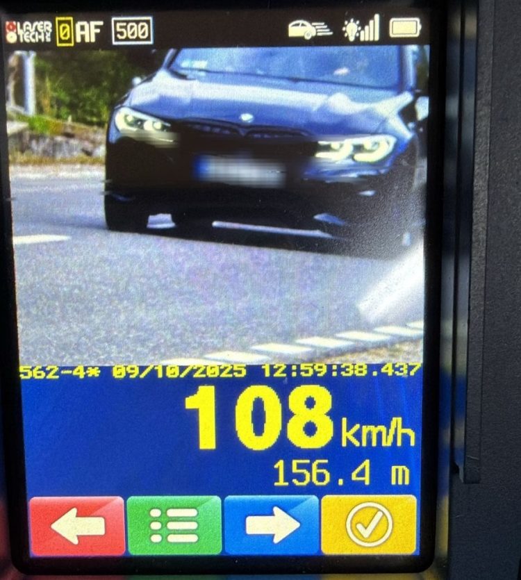 Vitezoman cercetat după ce a fost depistat în trafic la Cavnic cu permisul suspendat și sub influența substanțelor psihoactive