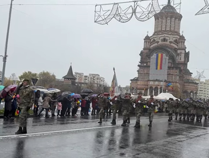 Baia Mare marchează 1 Decembrie cu ceremonial militar și religios. Restricții de trafic între orele 8.00 și 18.00
