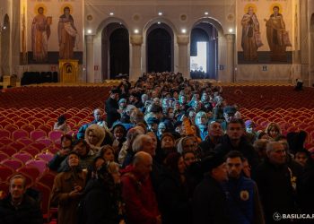 Pelerinajul de la Catedrala Națională s-a încheiat. 315.000 de credincioși au trecut prin Sfântul Altar