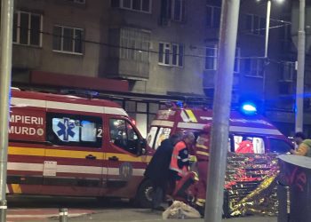 VIDEO: Bărbat resuscitat pe stradă lângă Hotel Rivulus