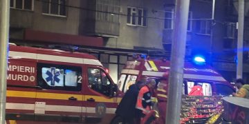 VIDEO: Bărbat resuscitat pe stradă lângă Hotel Rivulus