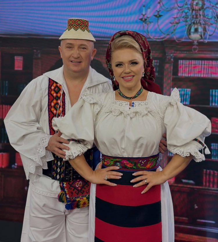 Aniversare în familia interpreților de muzică populară Cornelia și Lupu Rednic