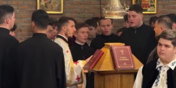 VIDEO: Grupul bizantin „Theologos” al Episcopiei Maramureşului şi Sătmarului a început repetițiile pentru Crăciun