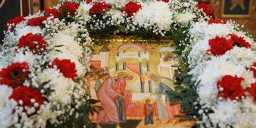 FOTO: Hramul Paraclisului Episcopal