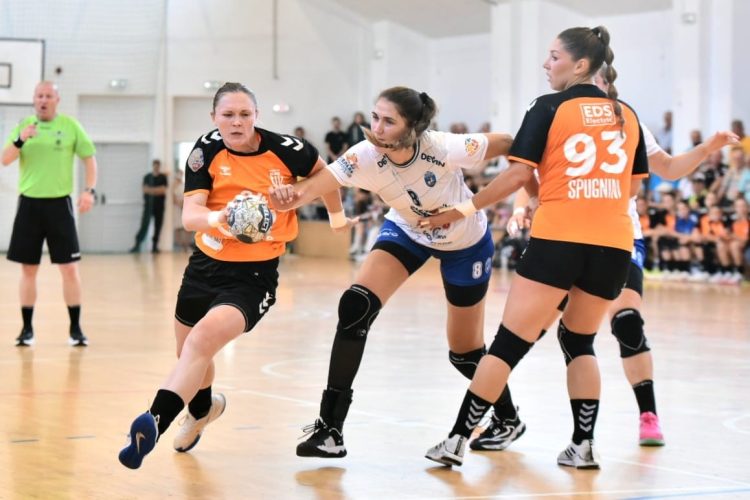 Handbal feminin. Cupe europene. Dublă europeană cu HH Elite pentru CS Minaur Baia Mare