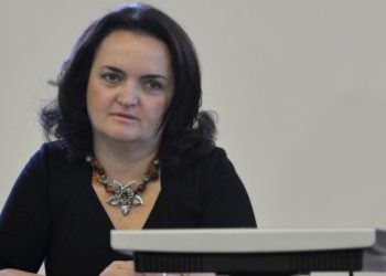 Jurnalista Narcisa Iorga: „Un neo-comunist câștigă la New York, iar voi aplaudați. Să retrăiți ce-au trăit bunicii noștri!”
