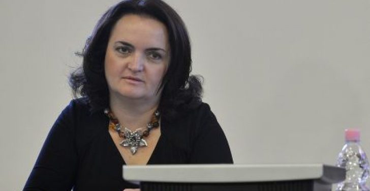 Jurnalista Narcisa Iorga: „Un neo-comunist câștigă la New York, iar voi aplaudați. Să retrăiți ce-au trăit bunicii noștri!”