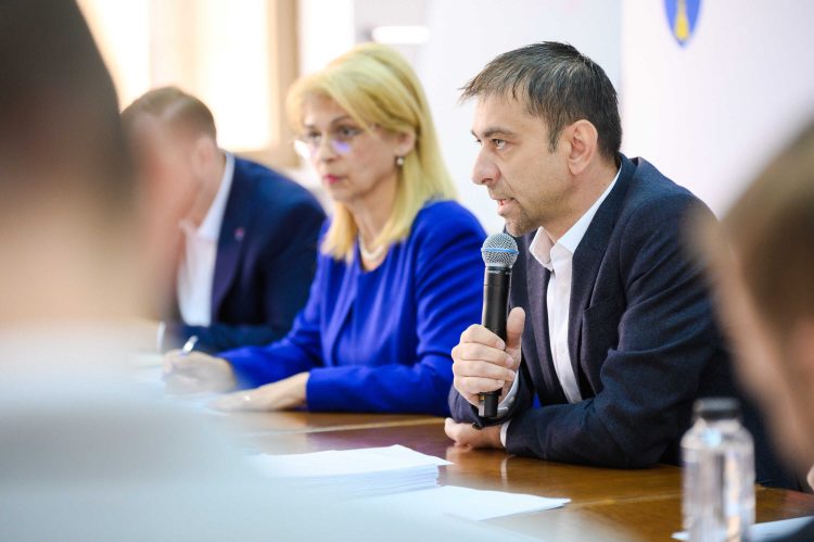 Gabriel Zetea: „Un an de mandat în Consiliul Județean Maramureș – un an al echilibrului, al responsabilității și al deciziilor corecte pentru județ”