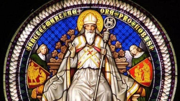 Baia Mare îl cinstește pe Sfântul Martin de Tours. Liturghie și procesiune cu lampioane la Biserica romano-catolică Sfânta Treime