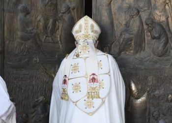 La Bazilica „Sfântul Paul”, s-a închis Poarta Sfântă. Cardinalul Harvey: speranţa nu eludează crizele lumii