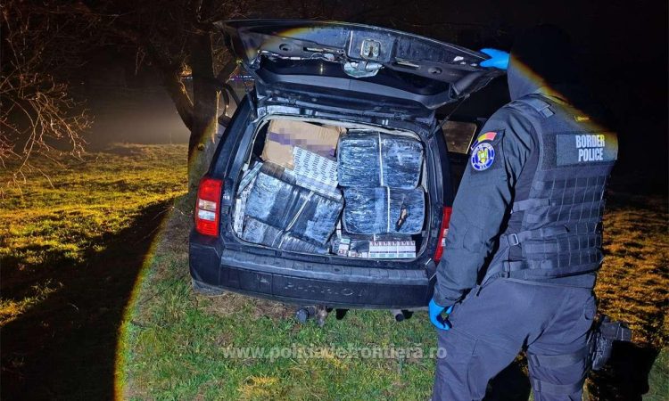 Aproximativ 19.000 de pachete cu țigări, de peste 366.000 de lei, descoperite de poliţiştii de frontieră într-un autovehicul la Sighetu Marmației