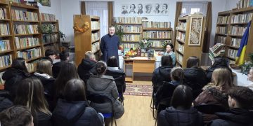 Sfinții – modele de curaj și lumină pentru tineri