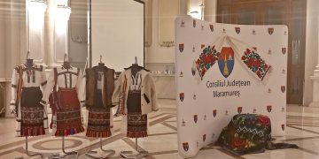 Maramureșul, purtat cu sufletul la Palatul Parlamentului: meșterii tradiției au dus graiul și valorile străbune în inima țării
