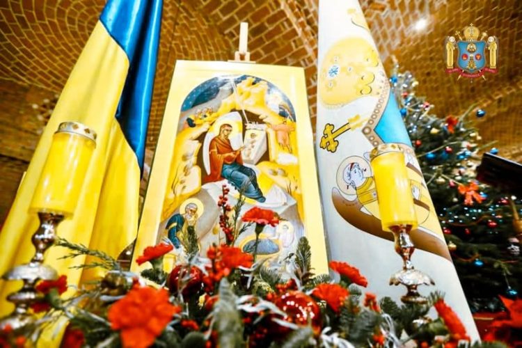 Scurte îndrumări tipiconale la praznicul Nașterii Domnului. În atenția părinților slujitori ai Sfintelor Altare din Episcopia Ortodoxă Română a Maramureșului și Sătmarului și a cântăreților de strană