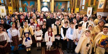 FOTO: „Îngerii cântă, Pământul se bucură” – Concert de colinde în Parohia Ortodoxă Tisa