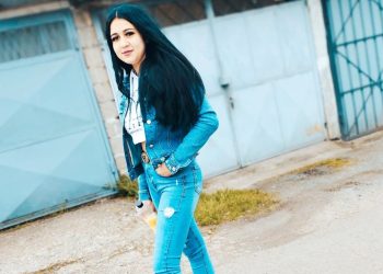 Rostaș Maria Raela Raisa, o minoră de 15 ani din Coltău, a dispărut de câteva zile de acasă și este căutată