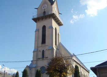 Concert de Crăciun susținut de elevii secției germane de la Școala Româno-Germană Vișeu de Sus