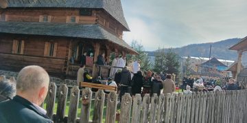 Seară de rugăciune și meditație duhovnicească la Biserica „Sfinții Cosma și Damian” Vișeu-Spital