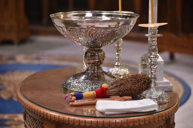 Programul binecuvântării caselor în Parohia ortodoxă Ardusat