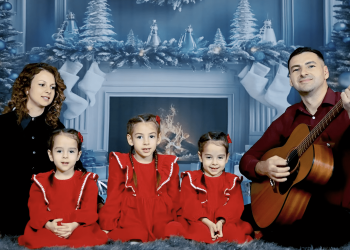 Colind din suflet de Maramureș: fetele lui Florin Gherman aduc tradiția mai aproape de oameni