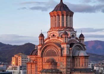 Catedrala ortodoxă Sfânta Treime din Baia Mare – Programul liturgic de praznicul Nașterii Domnului