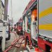 Imagini de la incendiul care a cuprins o garsonieră de la etajul 4 al unui bloc din Borșa