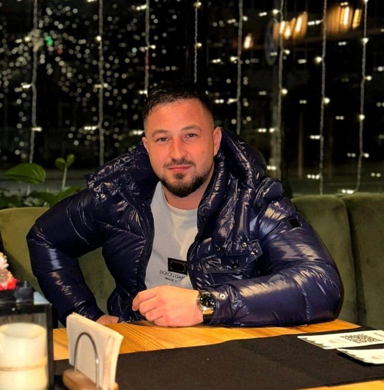 Alex, tânărul rănit în accidentul din Ungaria, a ajuns cu bine în Baia Mare