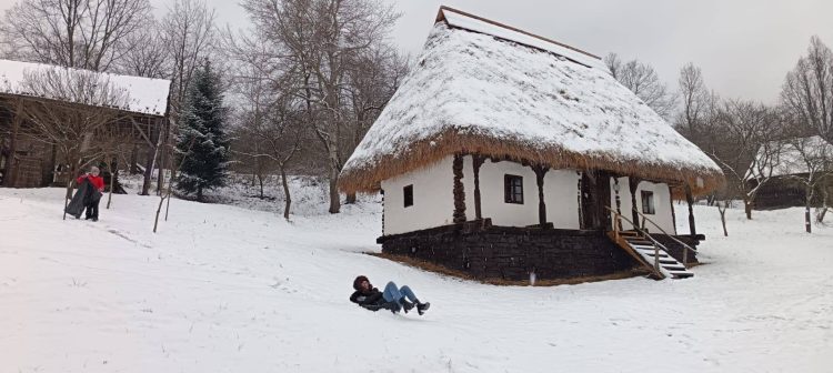 Bucuria iernii s-a întors în Satul de pe Deal